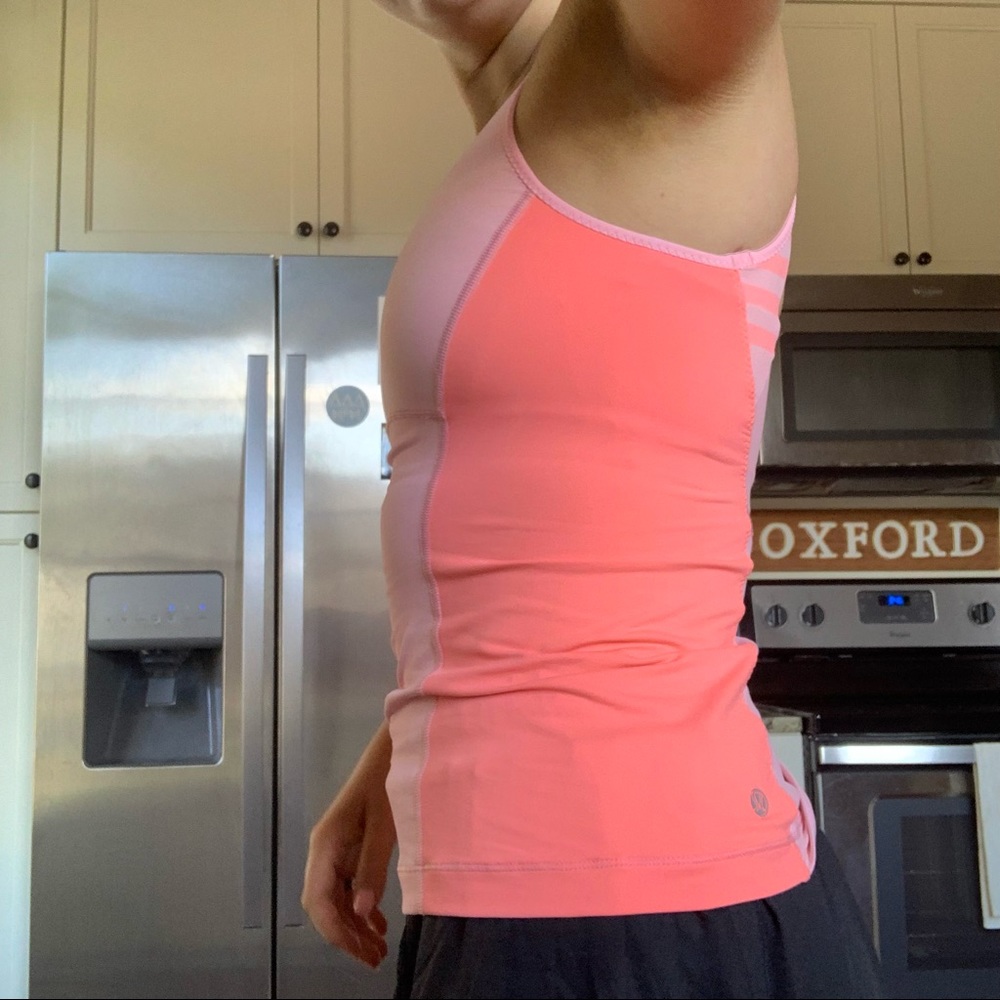 Lululemon - Picture 5 of 8